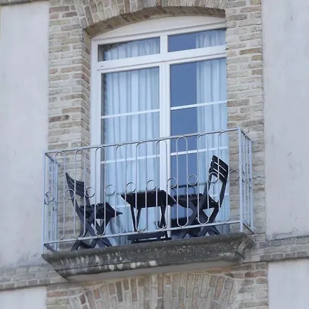 Quai 75 Apartment